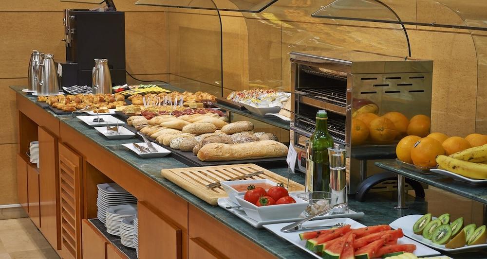 Nh Sport Hotel Zaragoza Bagian luar foto