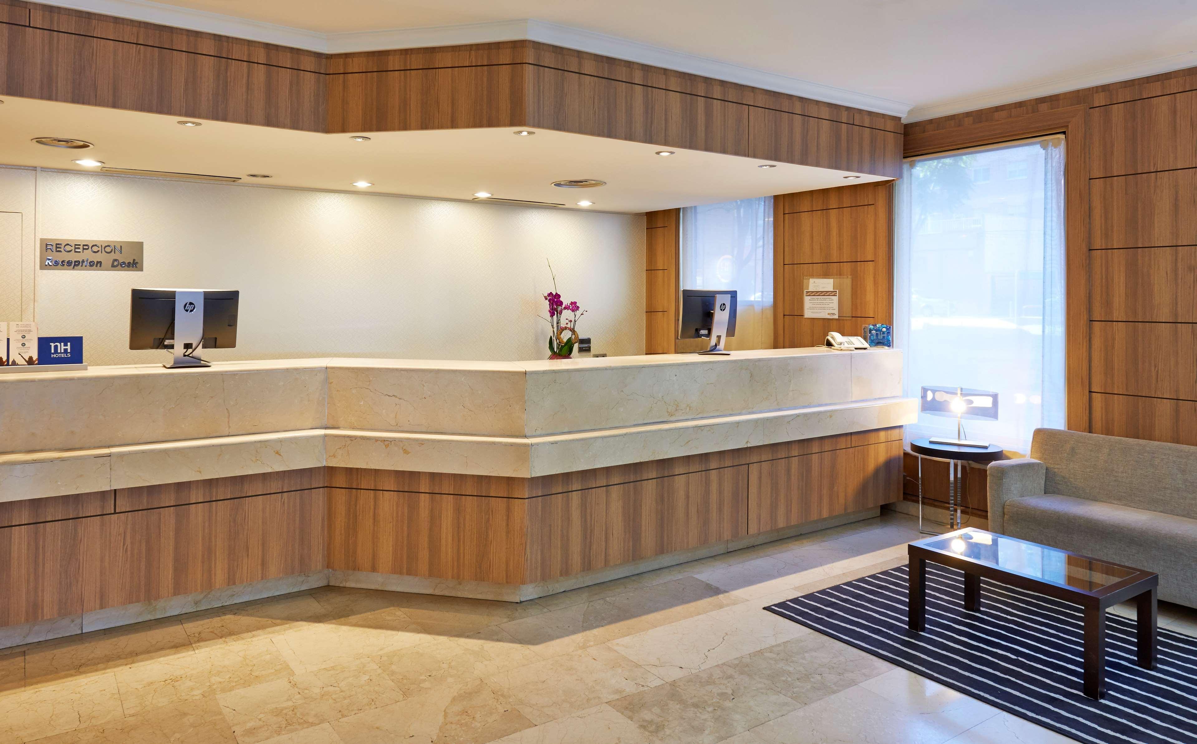 Nh Sport Hotel Zaragoza Bagian luar foto