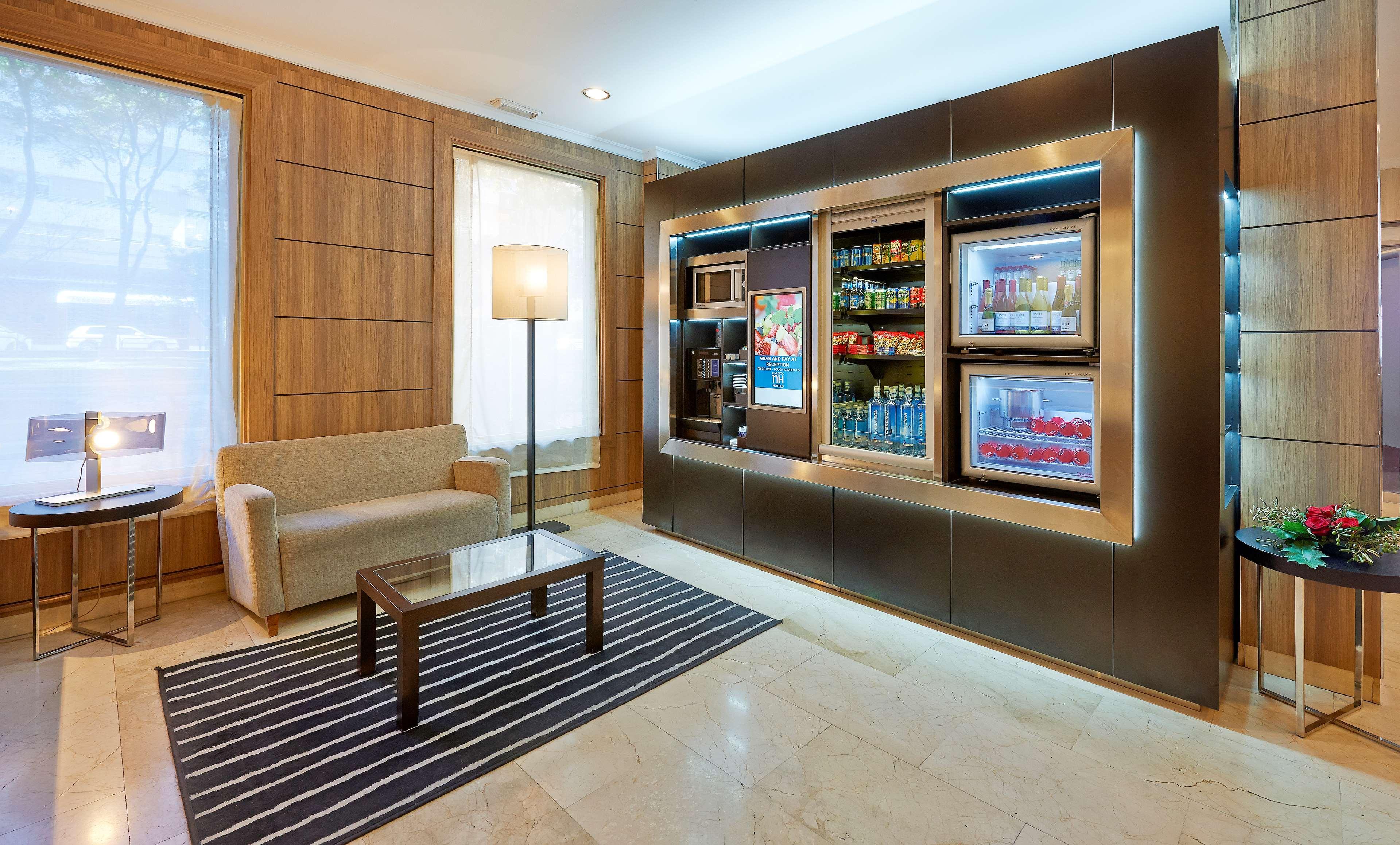 Nh Sport Hotel Zaragoza Bagian luar foto