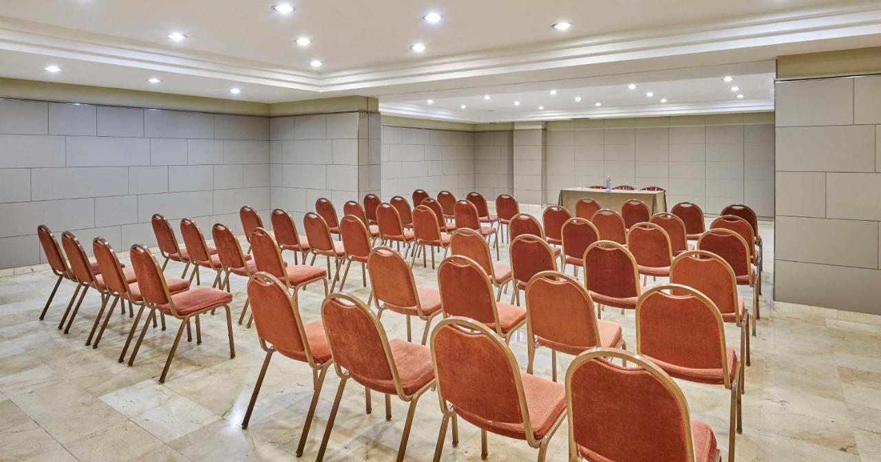 Nh Sport Hotel Zaragoza Bagian luar foto