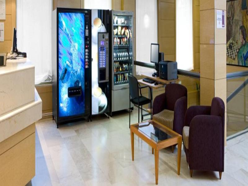 Nh Sport Hotel Zaragoza Bagian luar foto