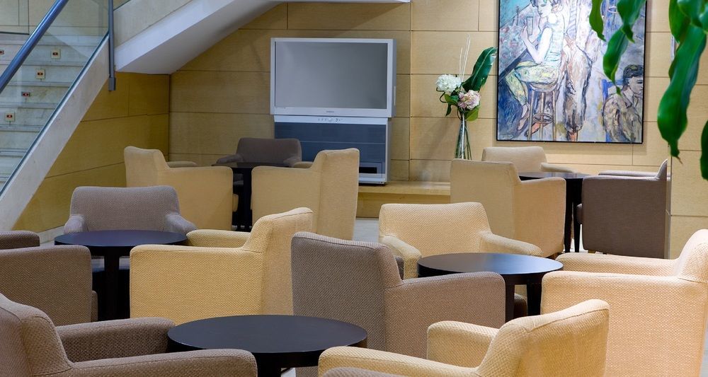 Nh Sport Hotel Zaragoza Bagian luar foto